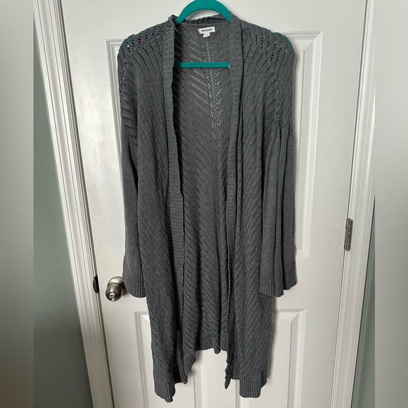 Westport Sweaters - Long gray cardigan